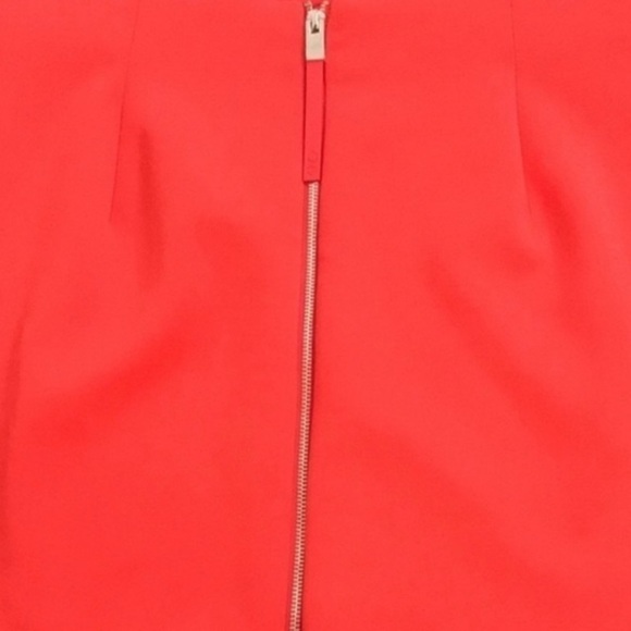 Carmen Marc Valvo Exposed Back Zipper Fitted Pencil Skirt NWT - Picture 4 of 5